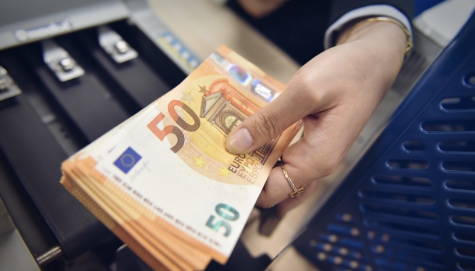 Tremujori i parë, 67 për qind e transfertave bankare u kryen nëpërmjet internetit